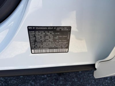 2026 Volkswagen Atlas Cross Sport 2.0T SEL Premium R-Line