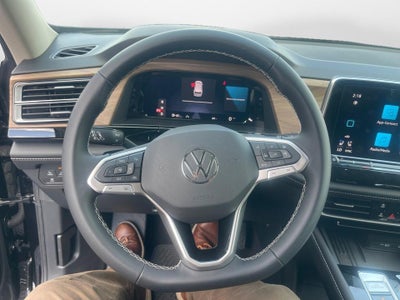 2026 Volkswagen Atlas SE with Technology