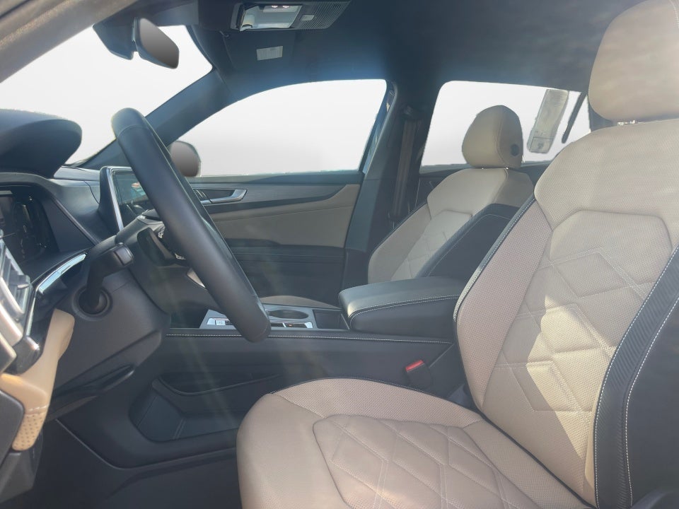 2026 Volkswagen Atlas Cross Sport 2.0T SE