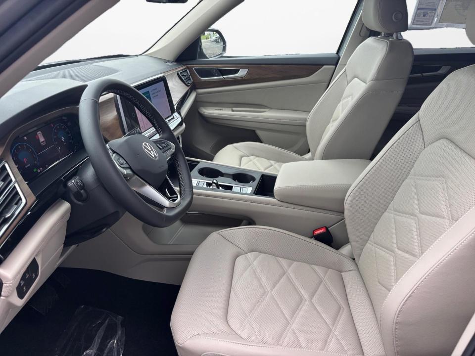 2026 Volkswagen Atlas 2.0T SE