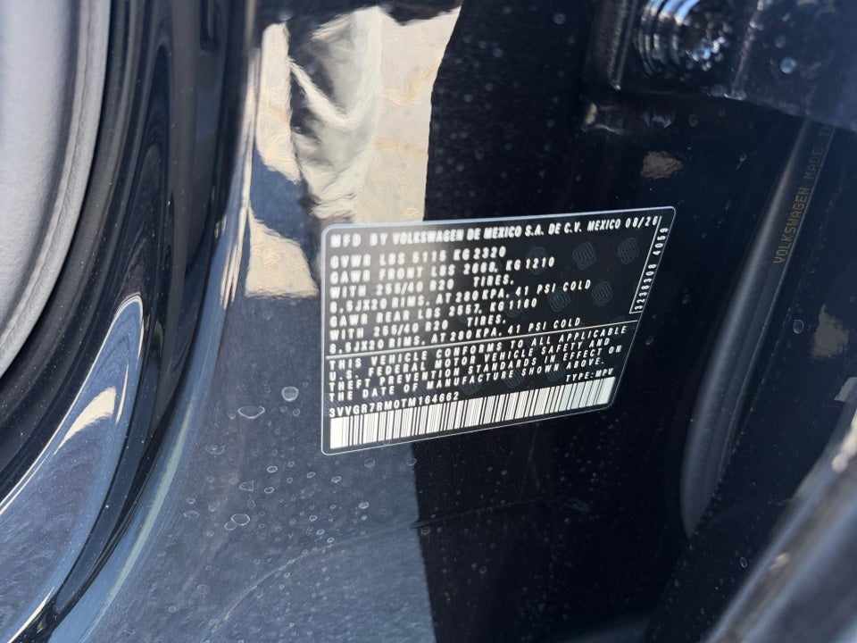 2026 Volkswagen Tiguan SE R-Line Black