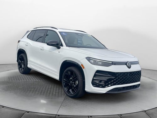 2025 Volkswagen Tiguan SE R-Line Black