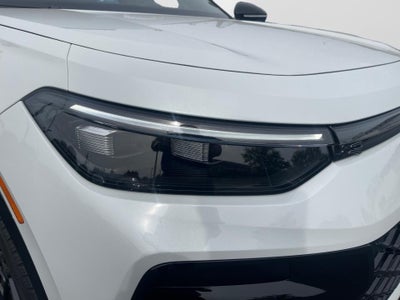 2025 Volkswagen Tiguan SE R-Line Black