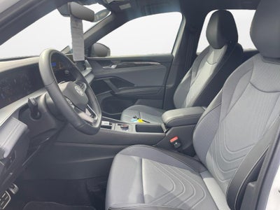 2025 Volkswagen Tiguan SE R-Line Black