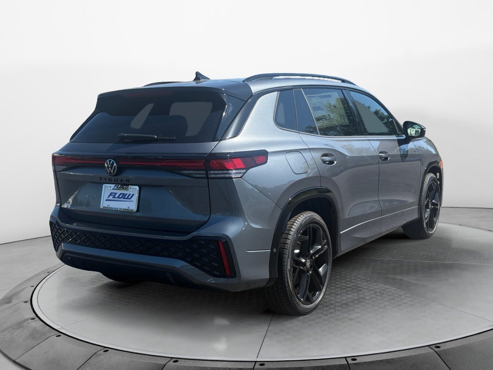 2026 Volkswagen Tiguan SE R-Line Black
