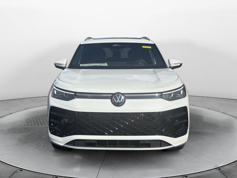 2026 Volkswagen Tiguan SEL R-Line Turbo