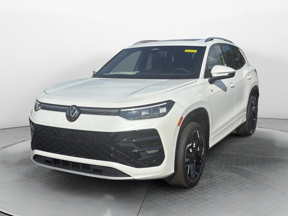 2026 Volkswagen Tiguan SEL R-Line Turbo
