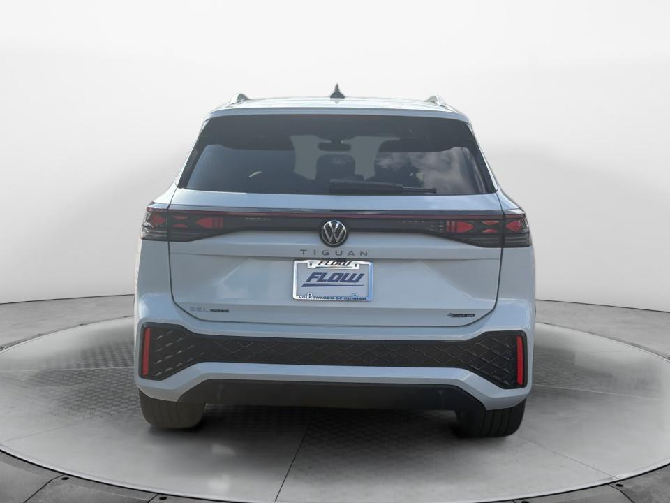 2026 Volkswagen Tiguan SEL R-Line Turbo