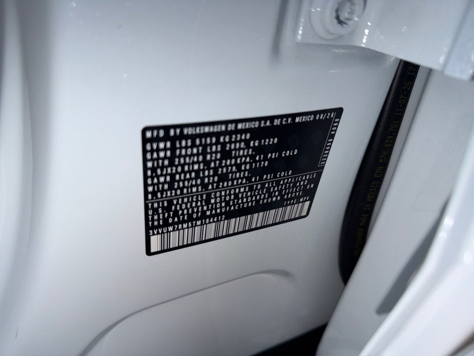 2026 Volkswagen Tiguan SEL R-Line Turbo