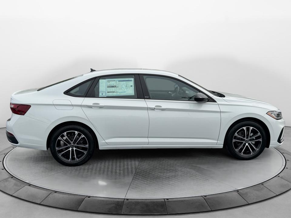 2027 Volkswagen Jetta Sport