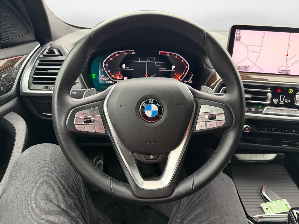 2024 BMW X4 xDrive30i