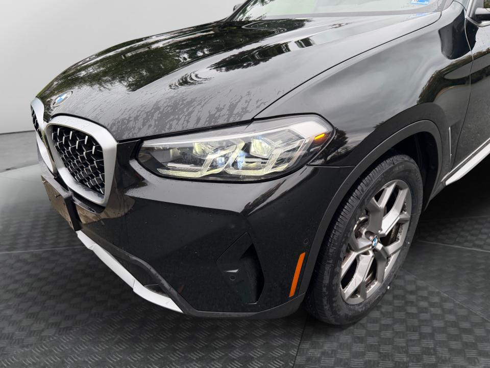 2024 BMW X4 xDrive30i