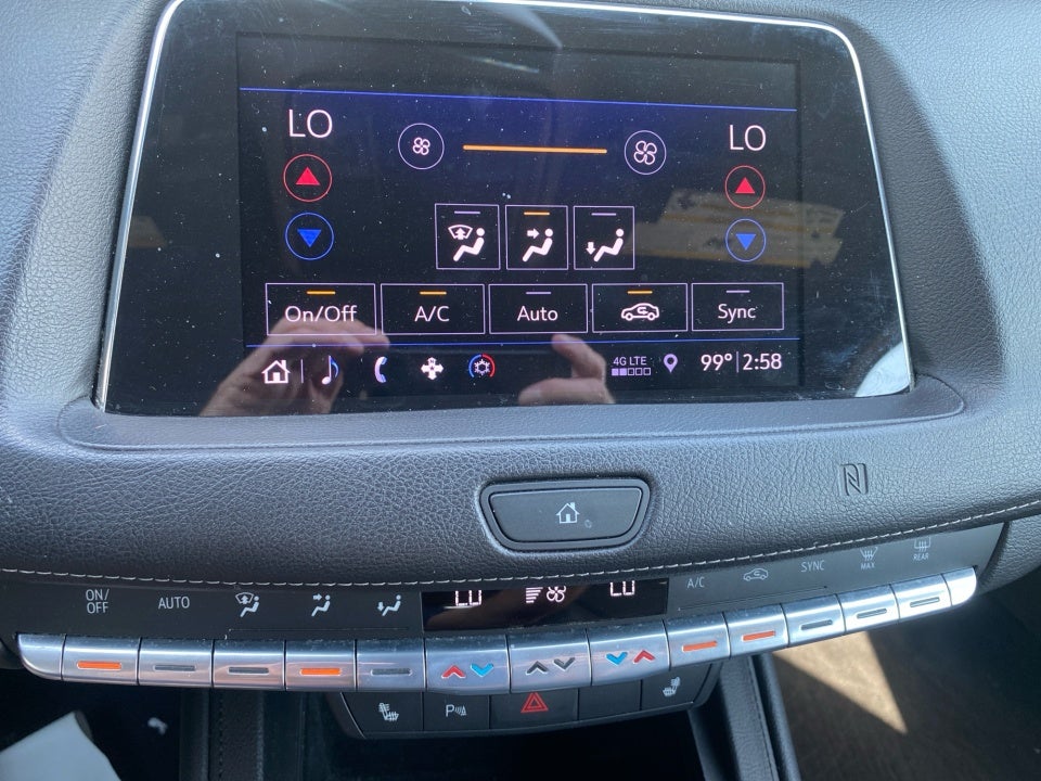 2019 Cadillac XT4 FWD Premium Luxury