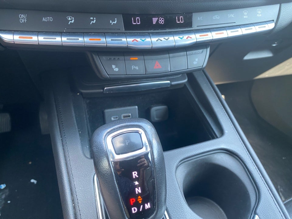 2019 Cadillac XT4 FWD Premium Luxury