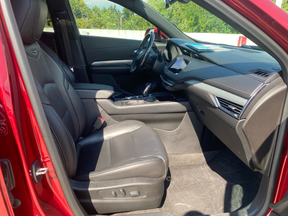 2019 Cadillac XT4 FWD Premium Luxury