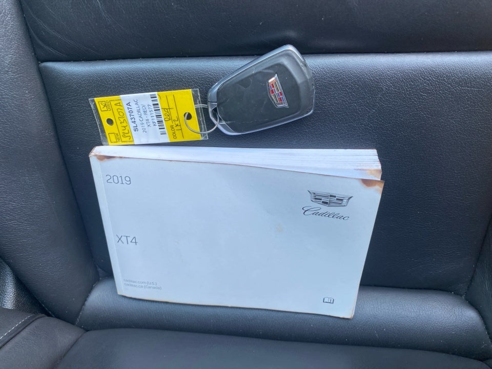 2019 Cadillac XT4 FWD Premium Luxury