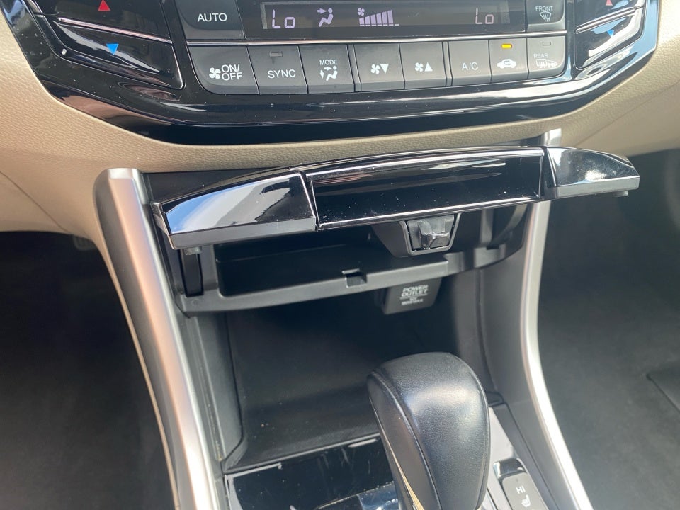 2017 Honda Accord Hybrid Touring