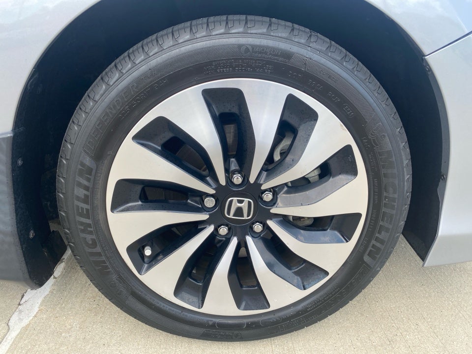 2017 Honda Accord Hybrid Touring