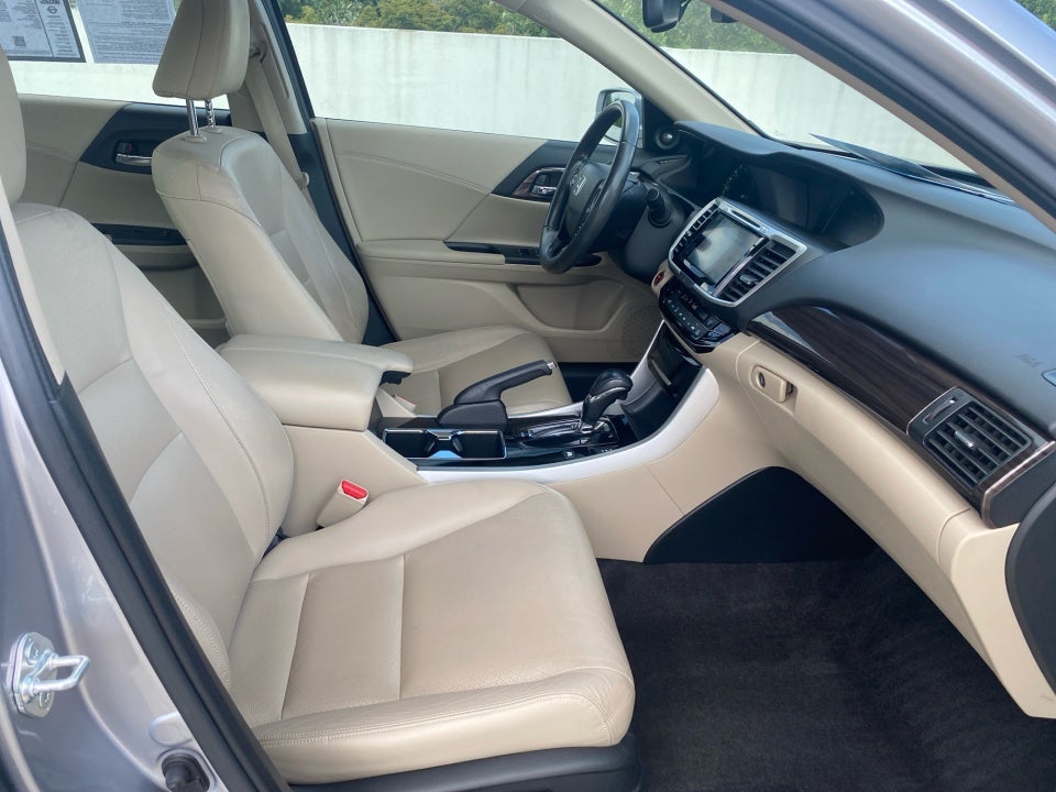 2017 Honda Accord Hybrid Touring