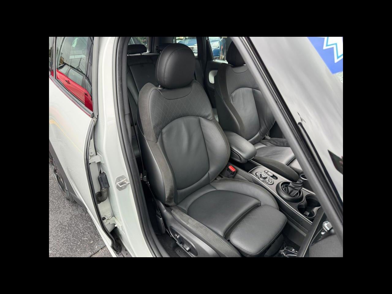 2022 MINI COUNTRYMAN Cooper SE