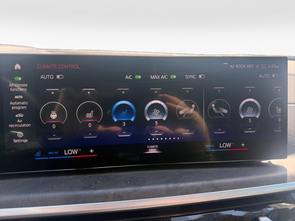2023 BMW X7 xDrive40i