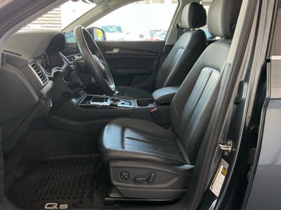 2023 Audi Q5 S line Premium Plus