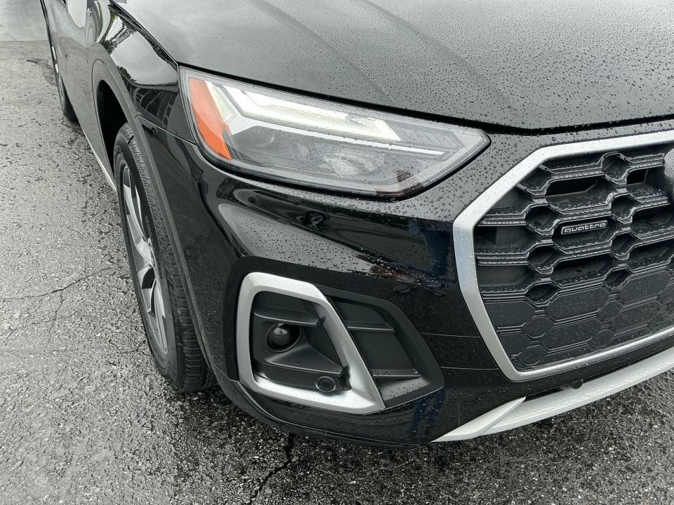 2022 Audi Q5 S line Premium