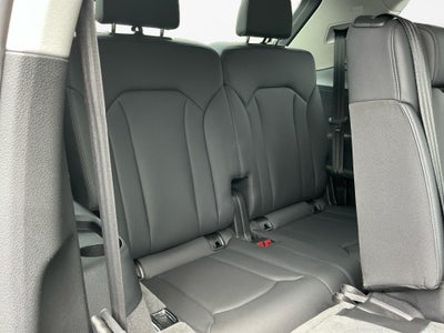 2023 Audi Q7 Premium Plus