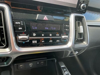 2023 Kia Sorento Hybrid EX