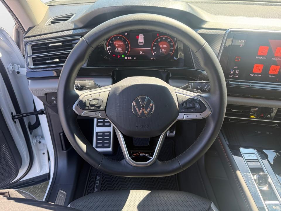 2026 Volkswagen Atlas 2.0T Peak Edition