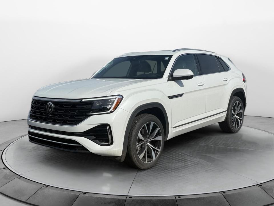 2026 Volkswagen Atlas Cross Sport 2.0T SEL Premium R-Line