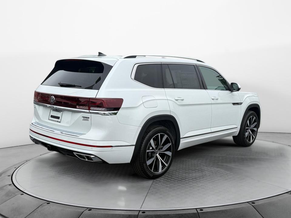 2026 Volkswagen Atlas SEL Premium R-Line