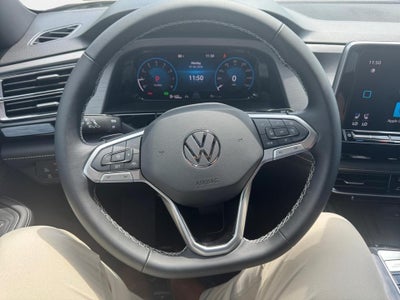 2026 Volkswagen Atlas Cross Sport 2.0T SE w/Technology