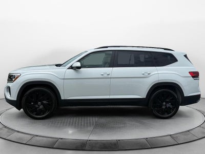 2026 Volkswagen Atlas SE with Technology