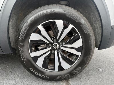 2026 Volkswagen Atlas Cross Sport 2.0T SE