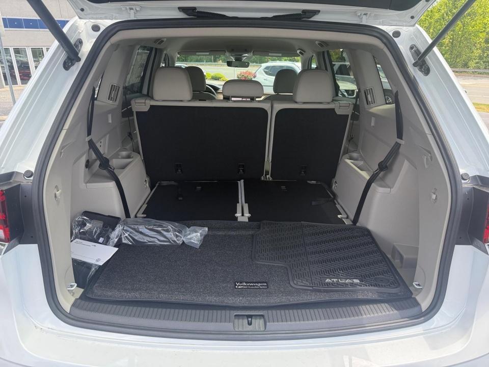 2026 Volkswagen Atlas SE