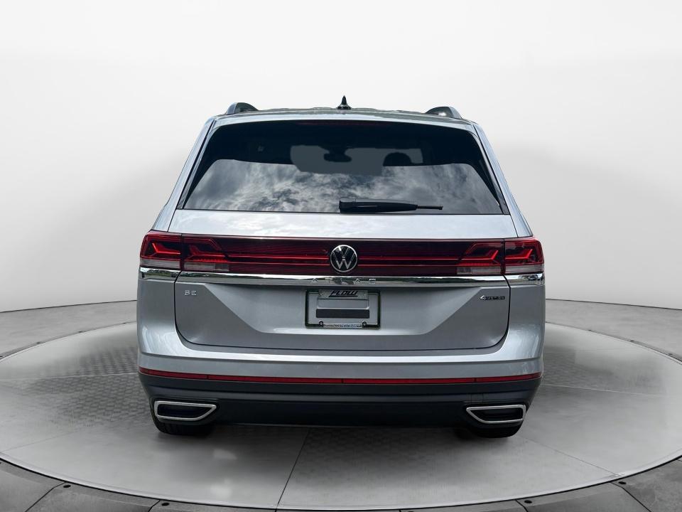 2026 Volkswagen Atlas SE
