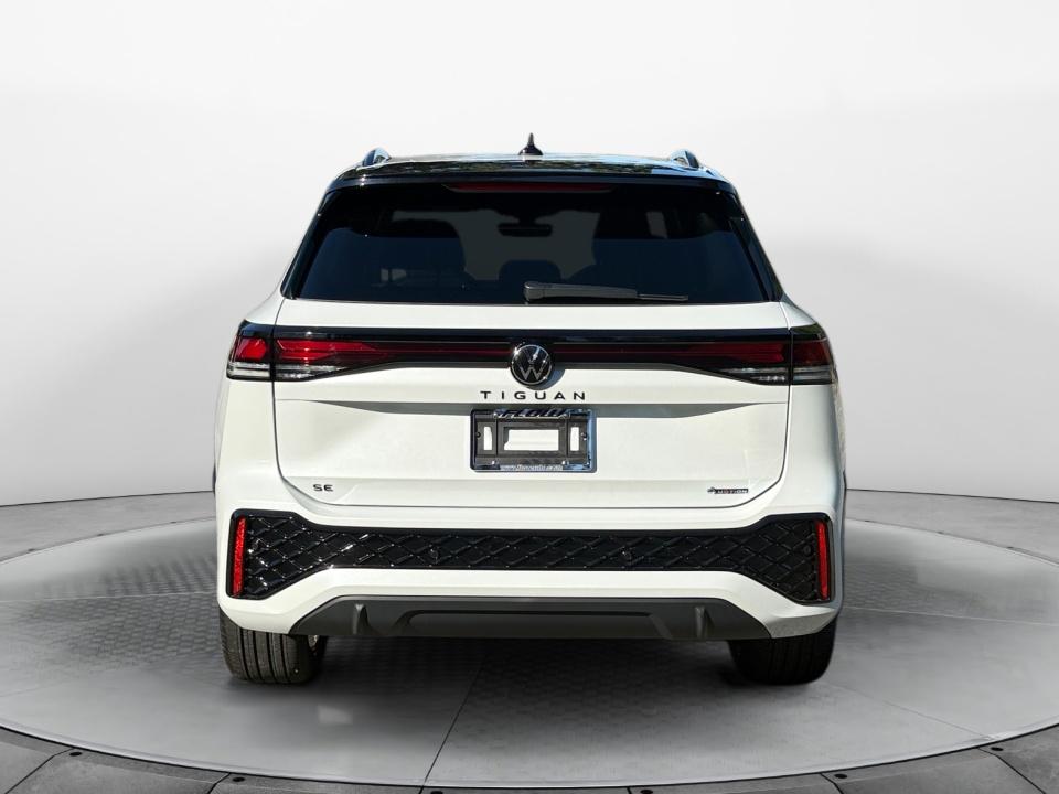 2026 Volkswagen Tiguan SE R-Line Black