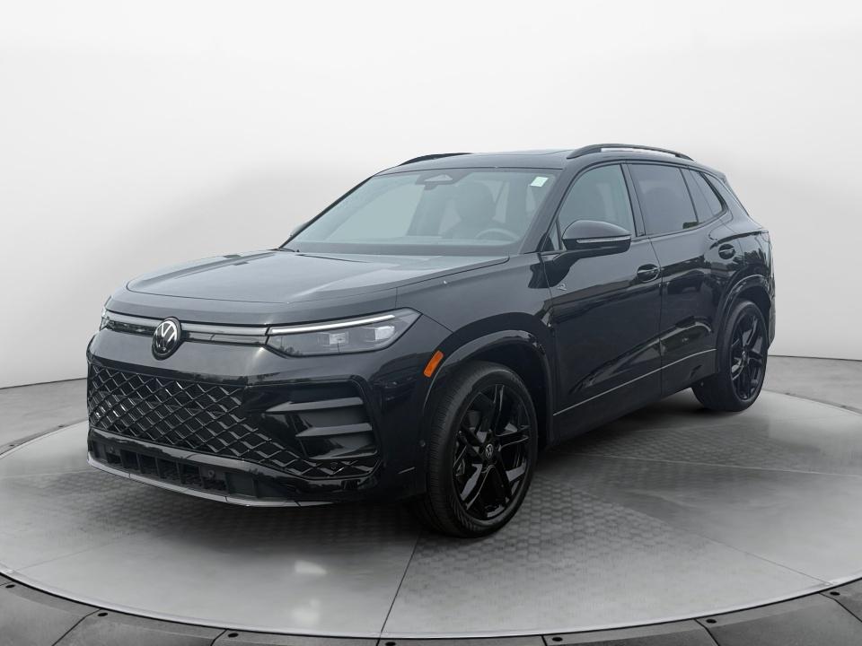 2026 Volkswagen Tiguan SE R-Line Black
