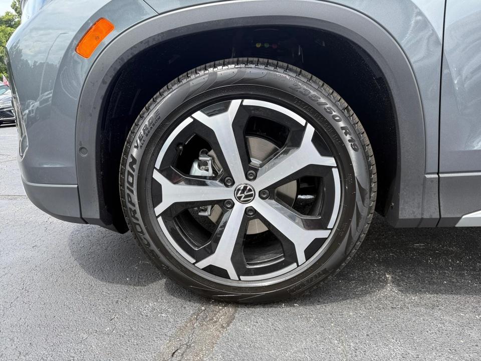 2026 Volkswagen Tiguan SE