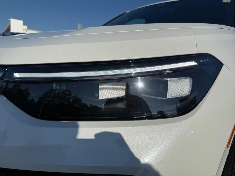2026 Volkswagen Tiguan SEL R-Line Turbo