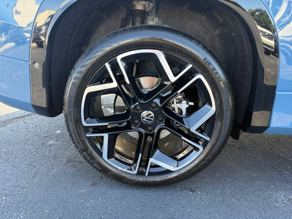 2026 Volkswagen Tiguan SEL R-Line Turbo