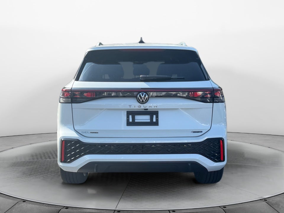 2026 Volkswagen Tiguan SEL R-Line Turbo