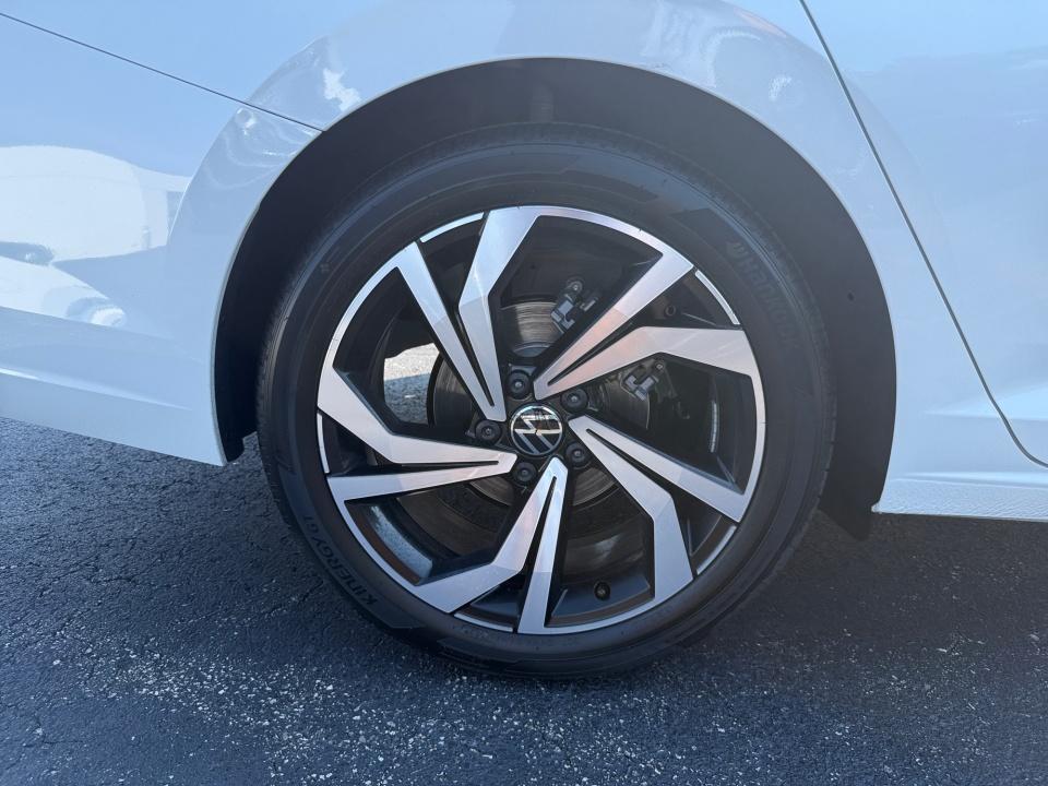 2027 Volkswagen Jetta SEL