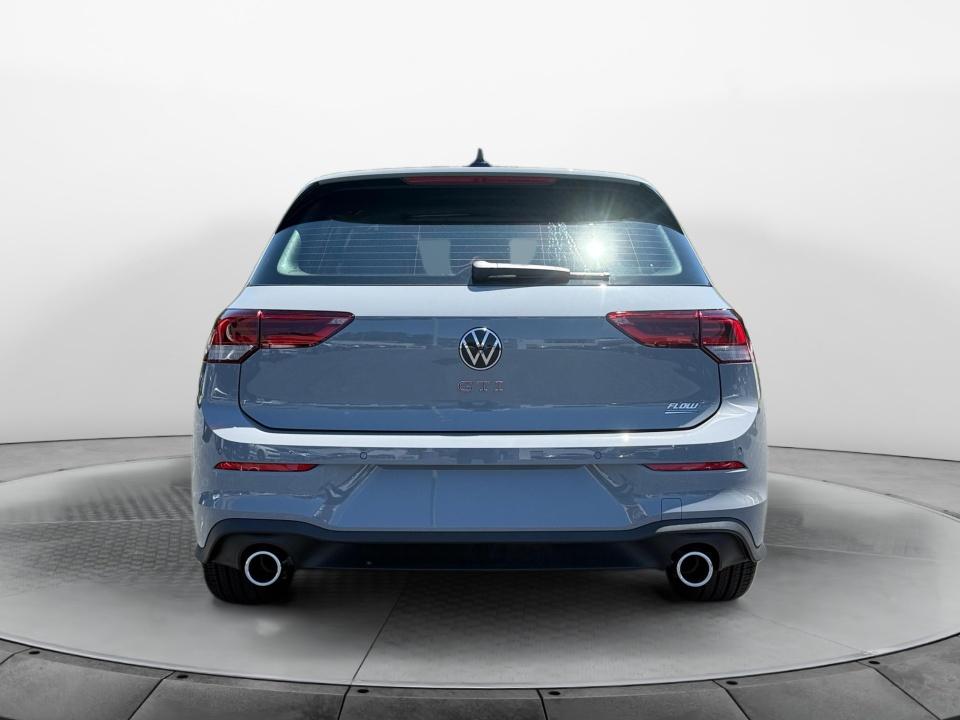 2026 Volkswagen Golf GTI SE
