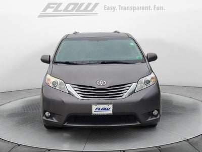 2016 Toyota Sienna XLE