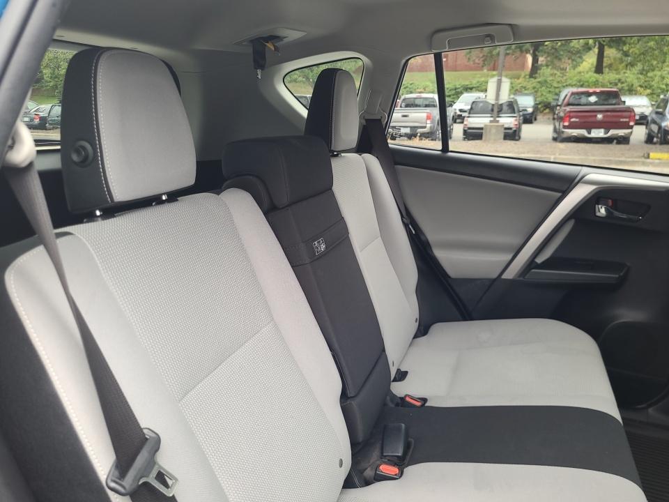 2018 Toyota RAV4 Hybrid Hybrid XLE