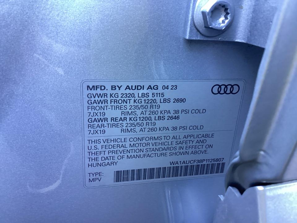 2023 Audi Q3 Premium