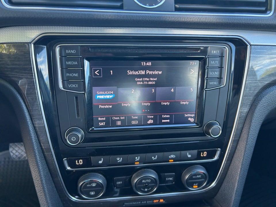 2017 Volkswagen Passat 1.8T SE