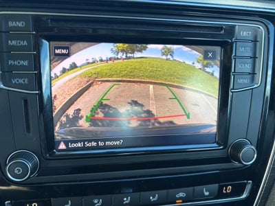 2017 Volkswagen Passat 1.8T SE